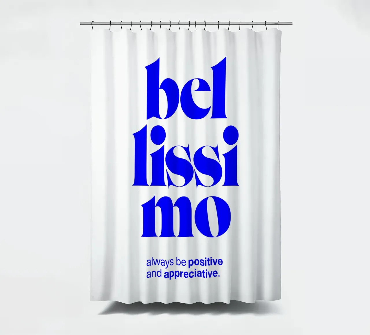 bellissimo statement print: positiv und wertschätzend sein Duschvorhang von The True Type
