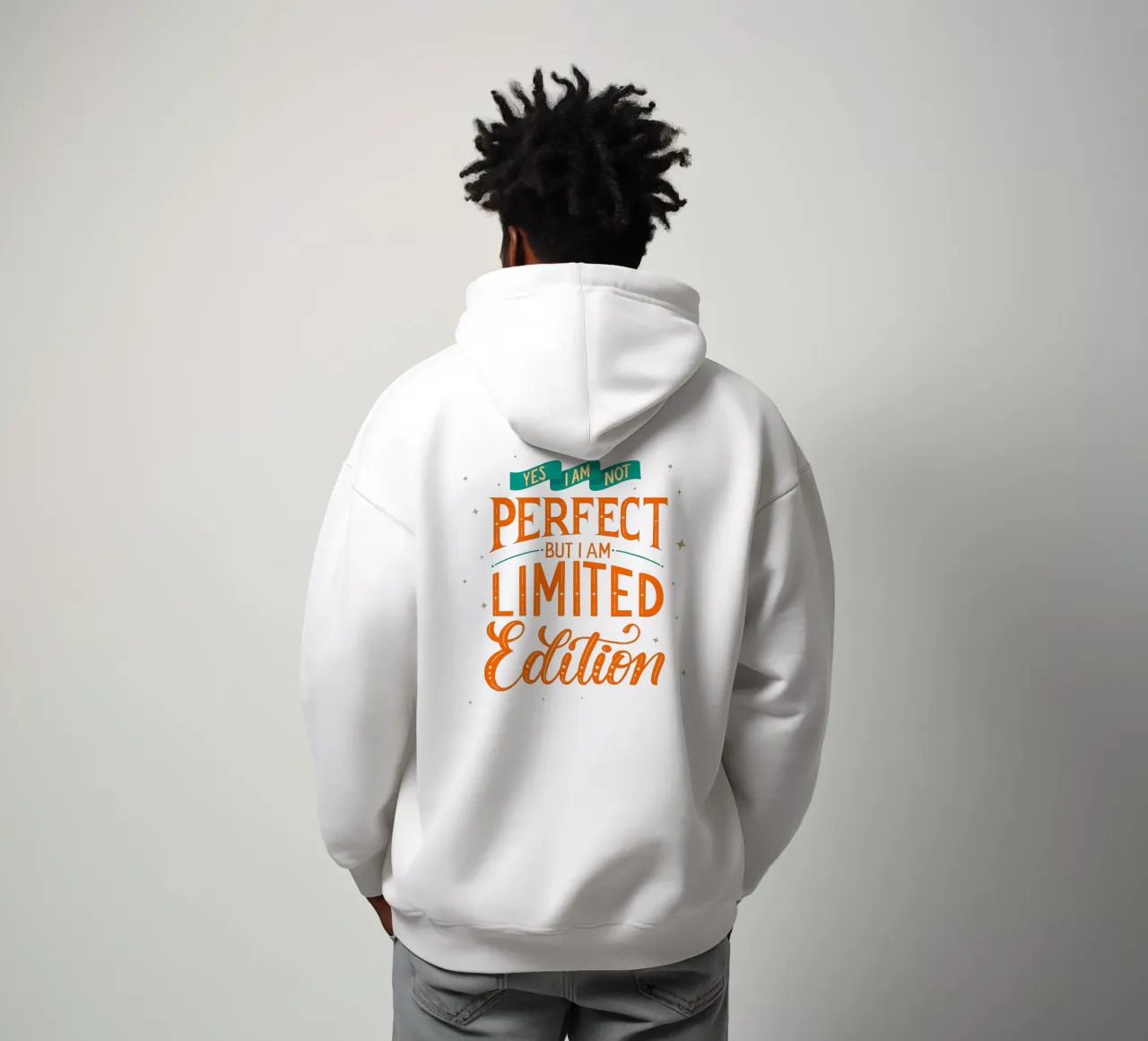 I Am Not Perfect. But I Am Limited Edition. Hand Lettering. felpa con cappuccio da CalliLetters