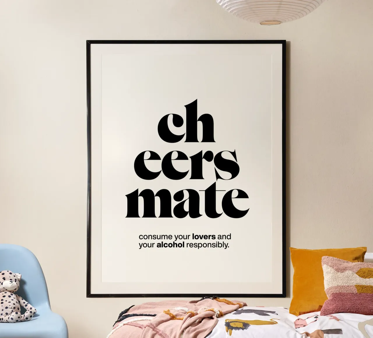 cheers mate statement print: consume lovers & alcohol resp. poster con marco de plástico de The True Type