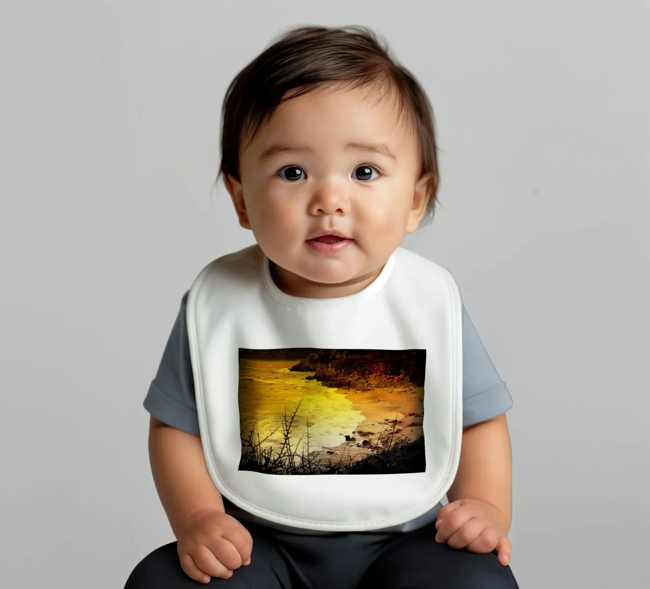 FAA145 bavaglino da Thierry vobmann photography