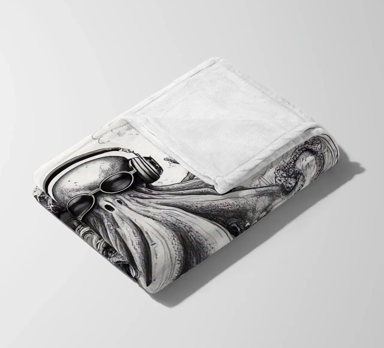 Dj Poulpe 1 coperta in pile da tylerstudio