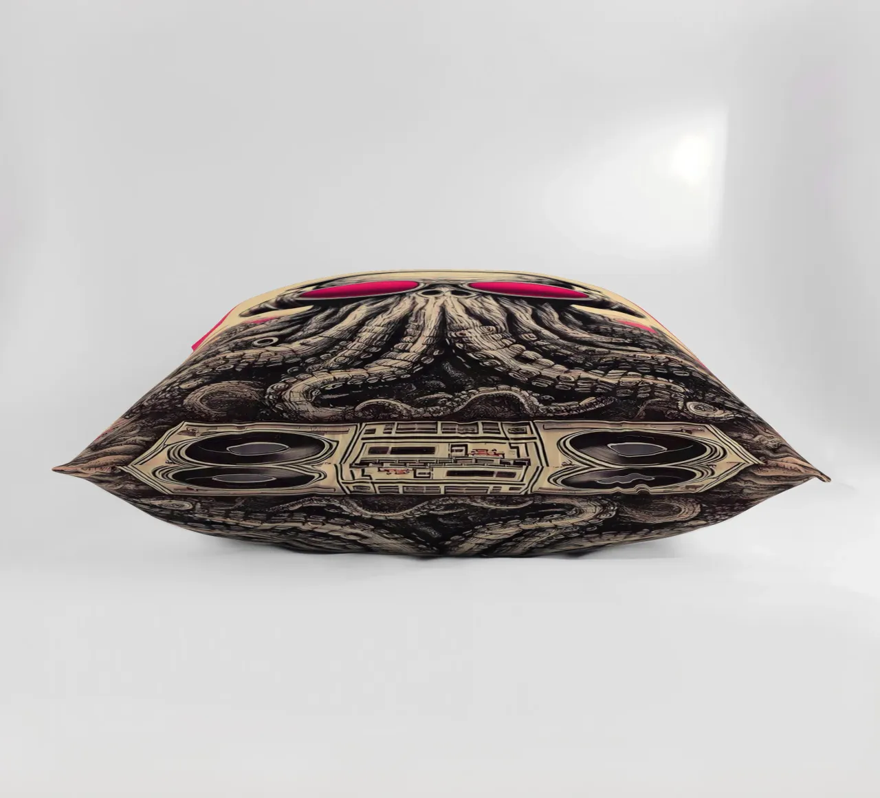 Poulpe of the death cuscino da tylerstudio