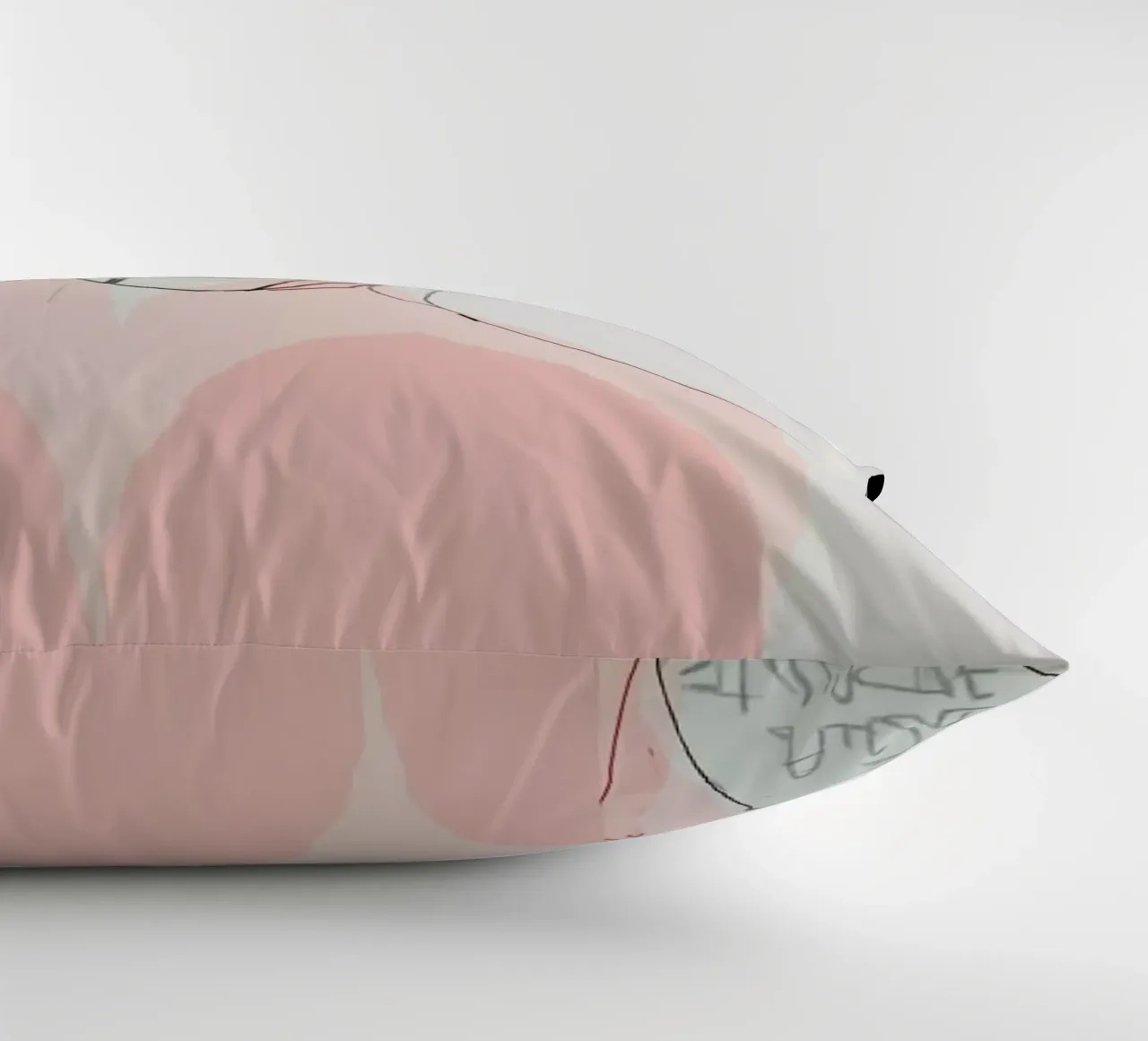 Iisis cuscino da Giulio Iurissevich