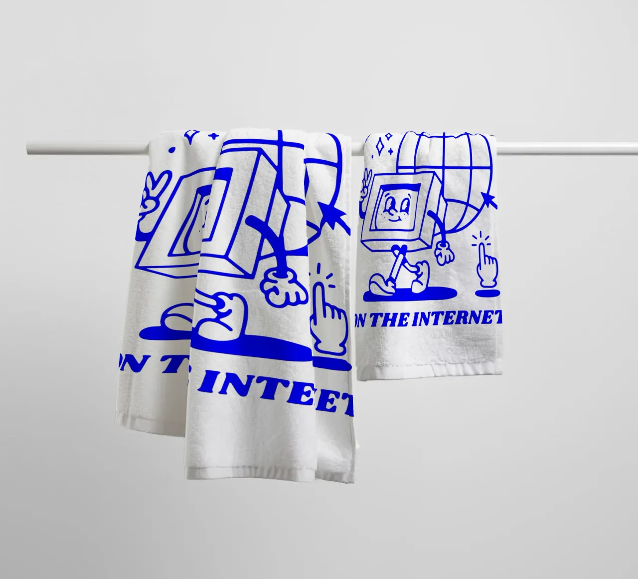 essere gentili con le persone su Internet, illustrazione funky asciugamano da bagno da The True Type