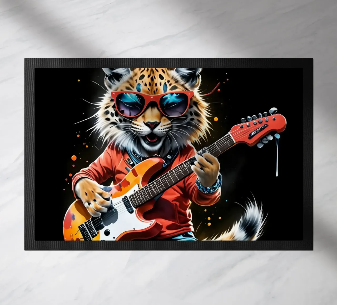 Kleiner Luchs spielt Gitarre Fußmatte von MakArena