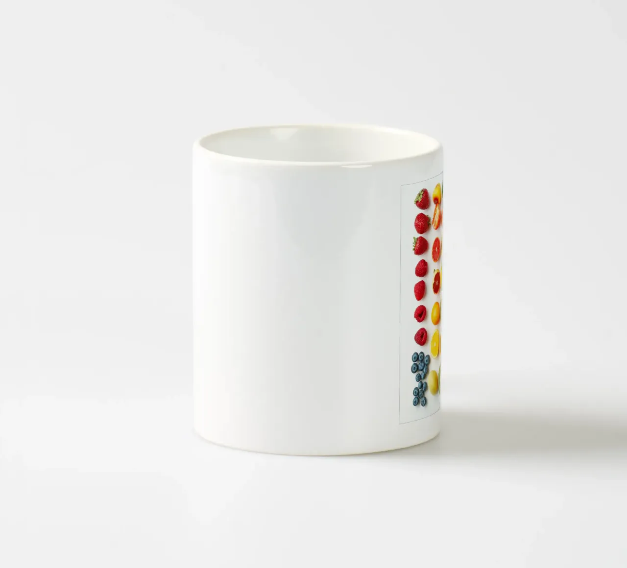 Frutti colorati tazza in ceramica da Motivate-Today