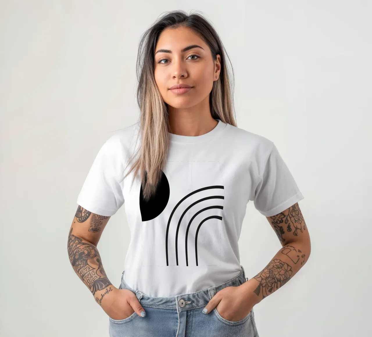 Minimale moderno - Bianco e nero t-shirt da Whole©