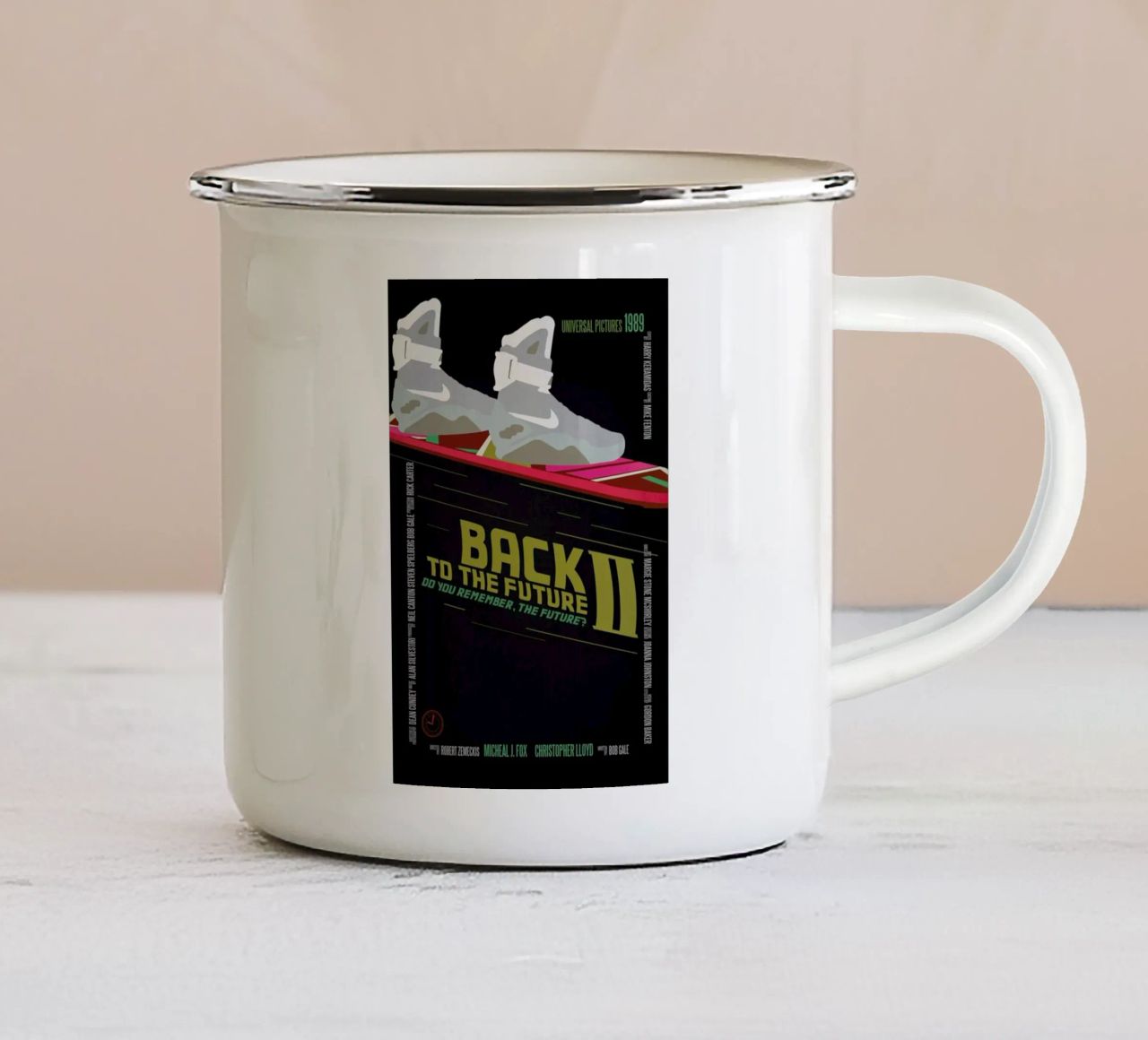 Back To The Future tazza in smalto da Aycan Elijah Yilmaz
