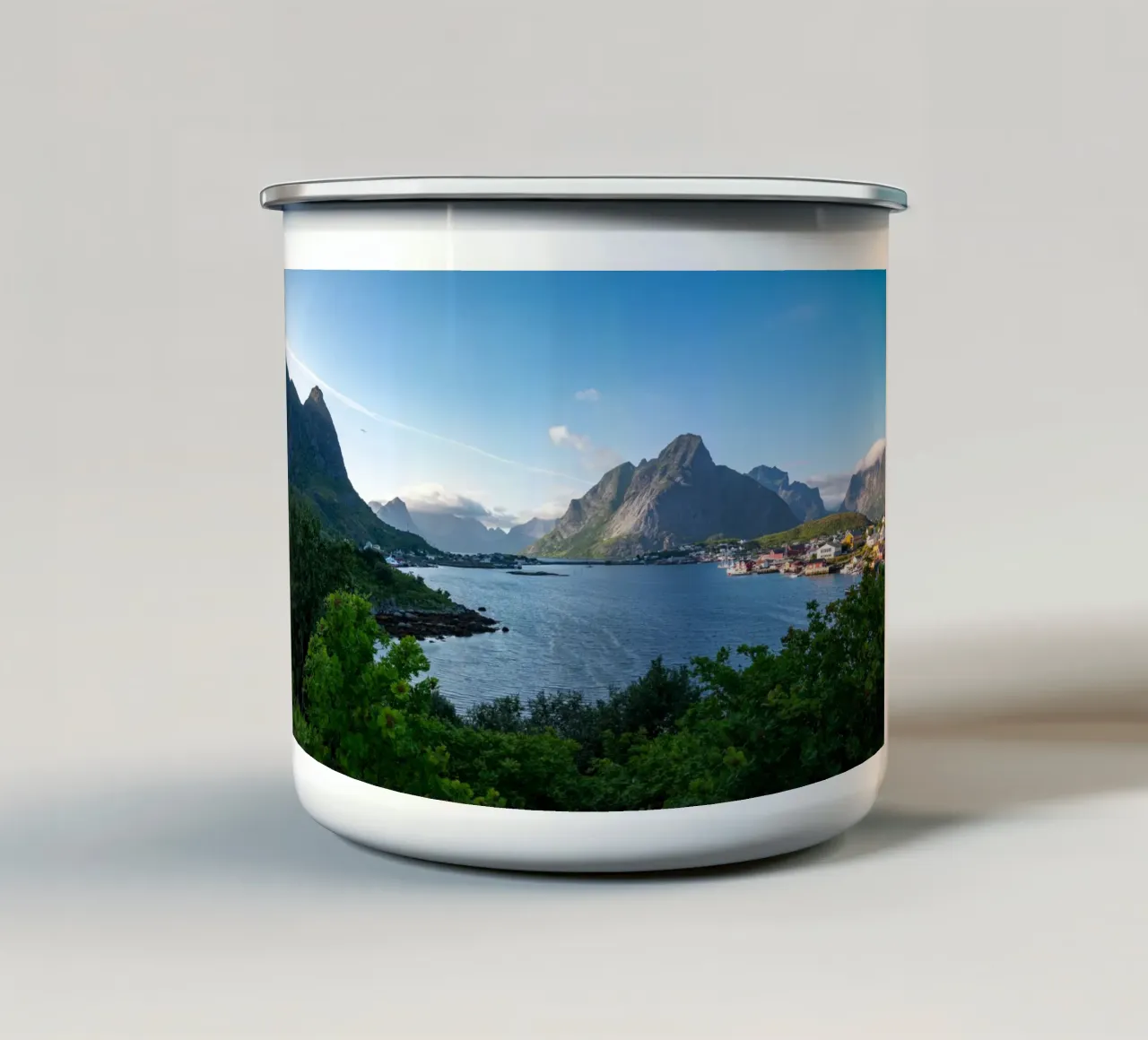 Reine in Lofoten tazza in smalto da anderm