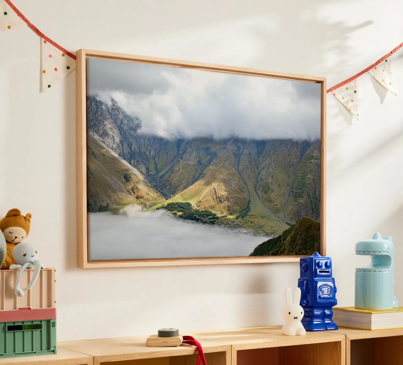 Kazbegi-Massive in Georgien Leinwand mit Schattenfugenrahmen von anderm