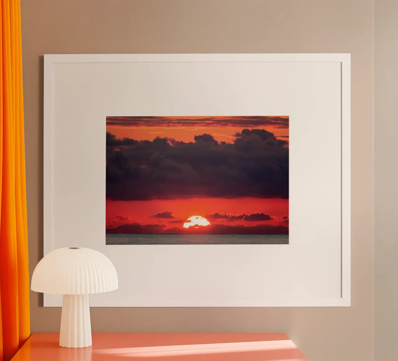 Tramonto al mare poster con telaio in plastica da anderm