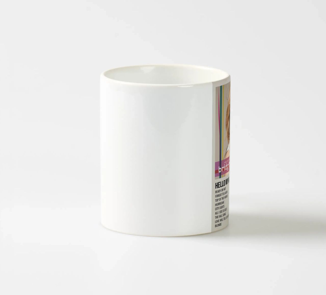 HELLO MY NAME IS... By Bridgit Mendler • 2012 tazza in ceramica da SoundStudio