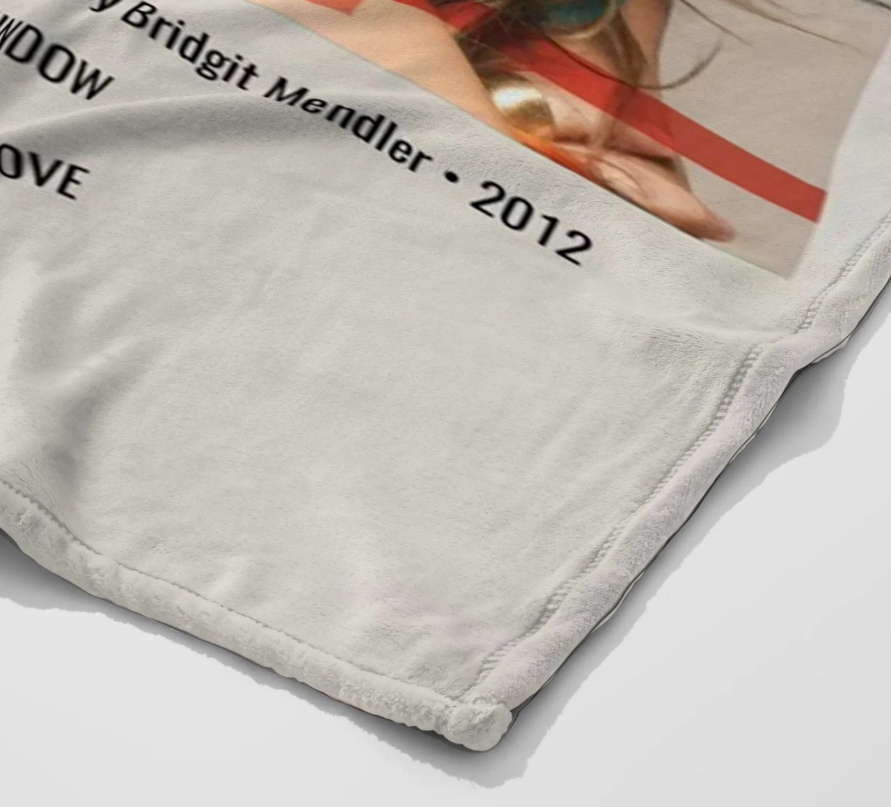 HELLO MY NAME IS... By Bridgit Mendler • 2012 coperta in pile da SoundStudio
