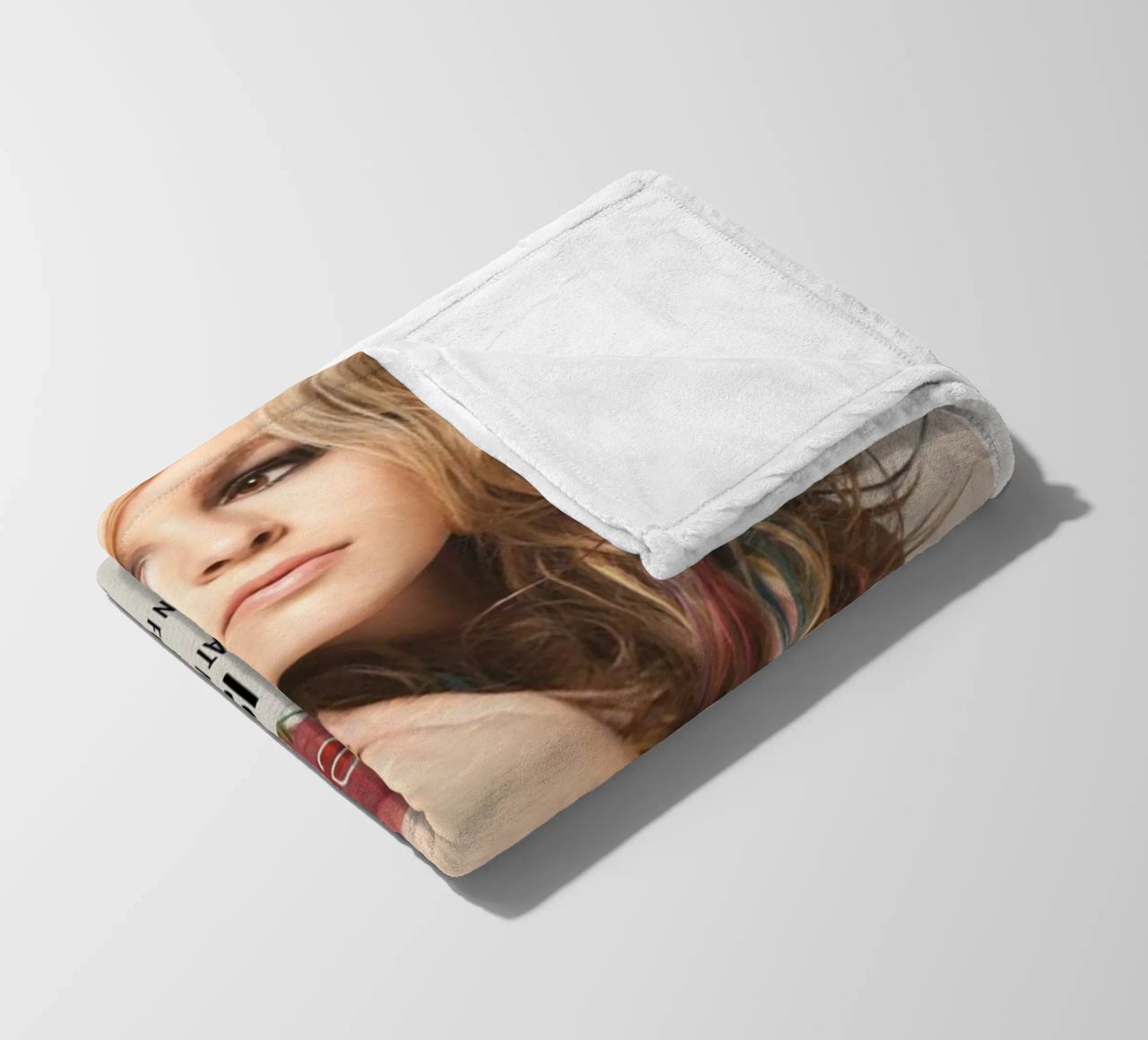 HELLO MY NAME IS... By Bridgit Mendler • 2012 coperta in pile da SoundStudio
