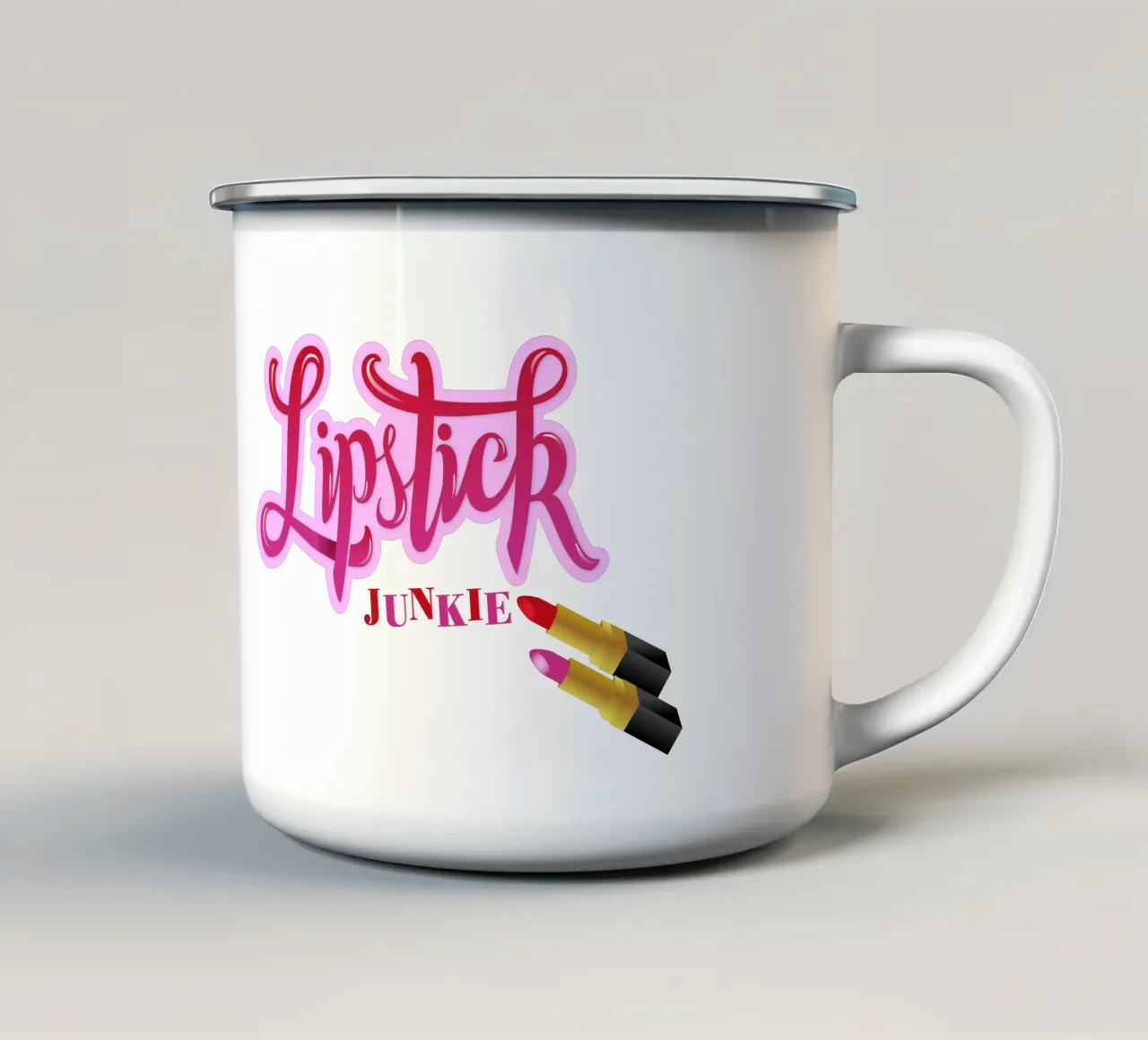 Lipstick Junkie. Scrittura a mano per le appassionate di make-up e per le ragazze. tazza in smalto da CalliLetters