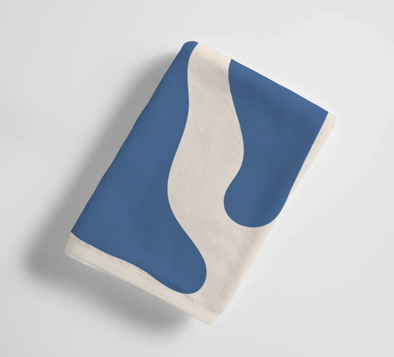 Forme fluide - design blu-arancio asciugamano da bagno da Whole©