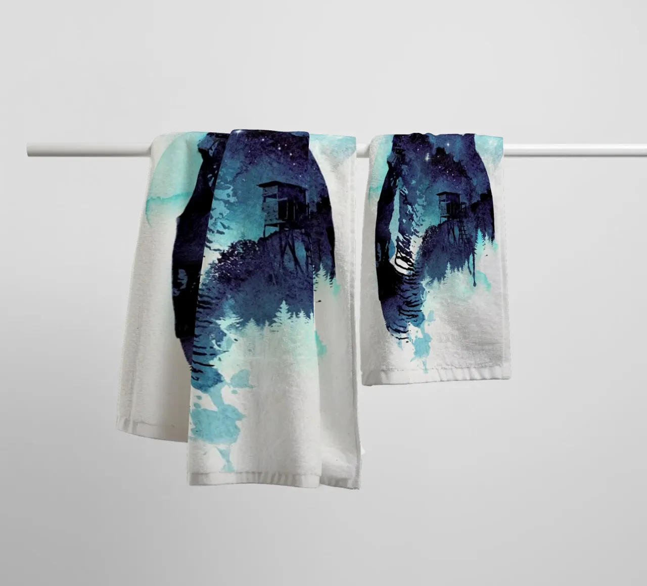Midnight owl towel by Róbert Farkas