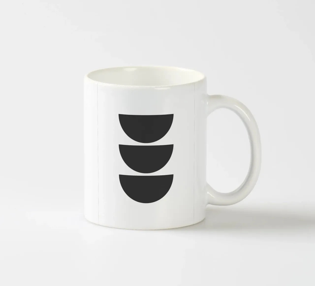 Three black semicircles tazza in ceramica da LisaArtes