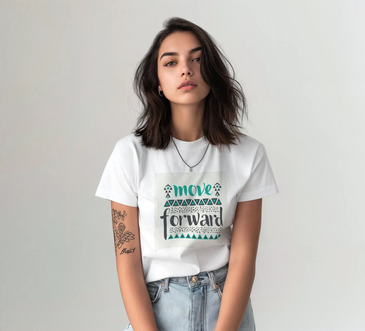 Move Forward t-shirt da Pom Graphic Design