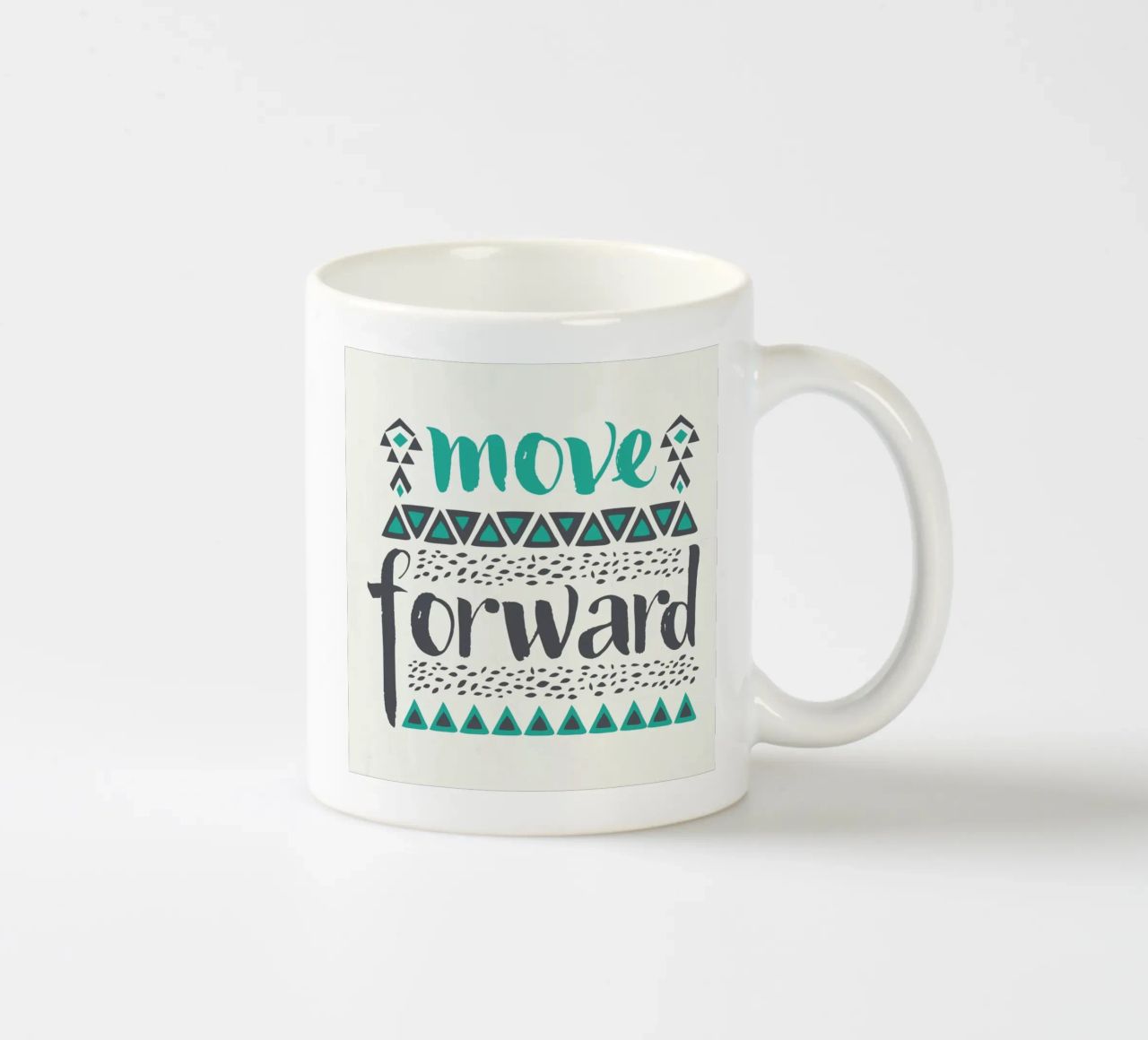 Move Forward tazza in ceramica da Pom Graphic Design
