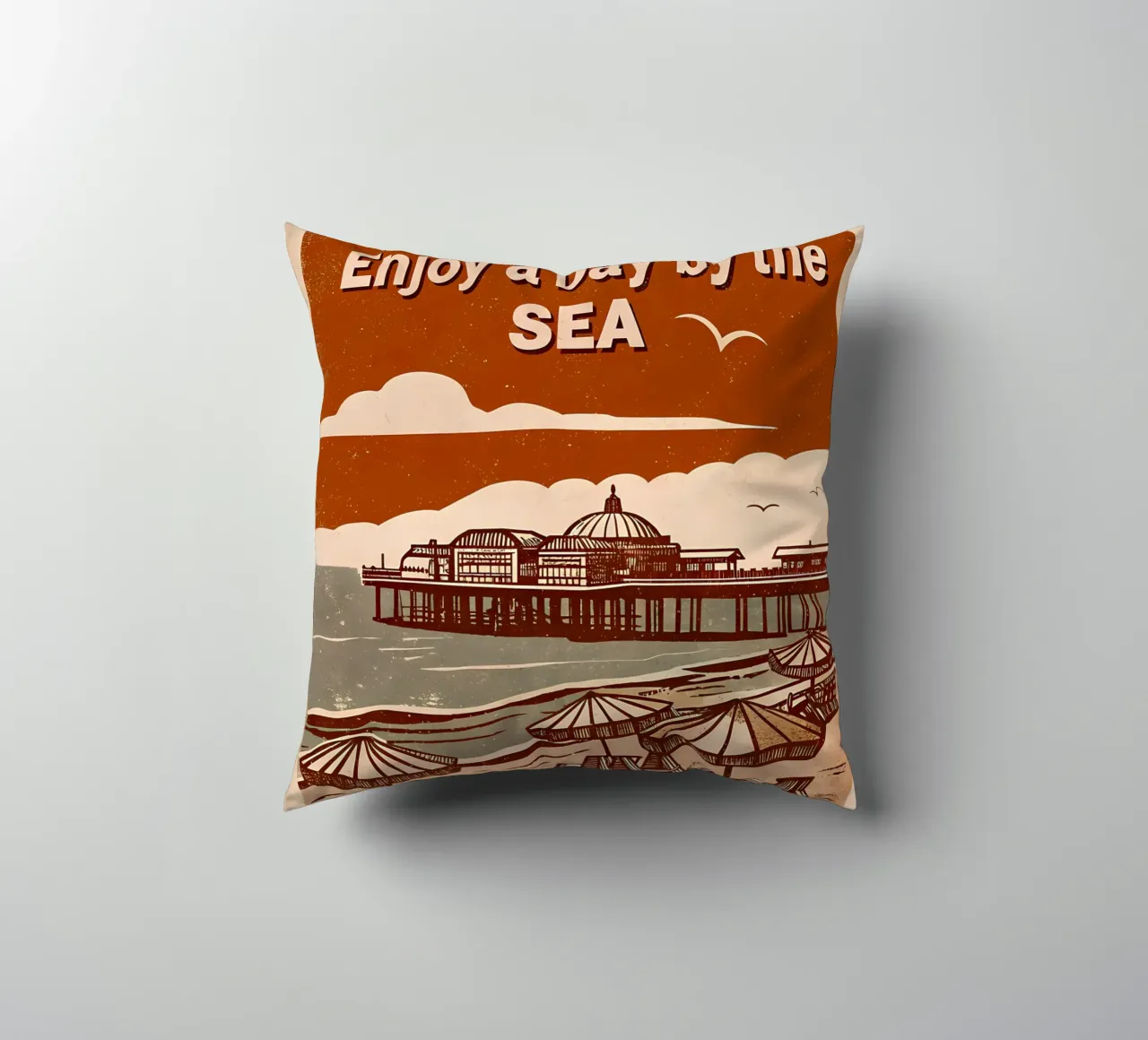 Illustrazione retrò del mare - Relax da spiaggia cuscino da Jester Krew Art
