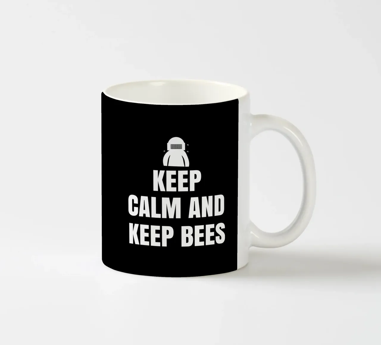 Keep calm and keep bees tazza in ceramica da happieeagle