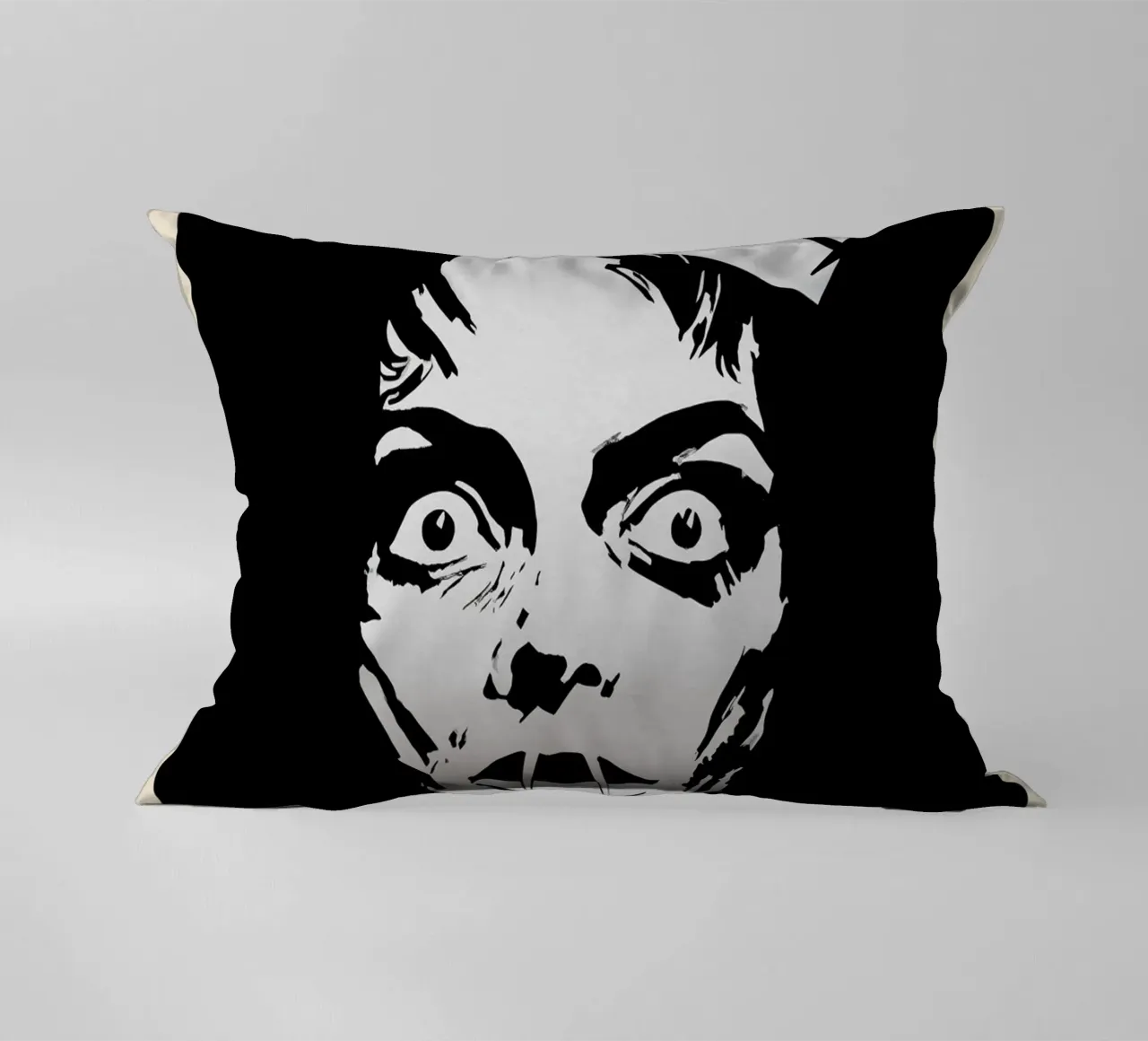 Black Sunday cuscino da TheArtstudio