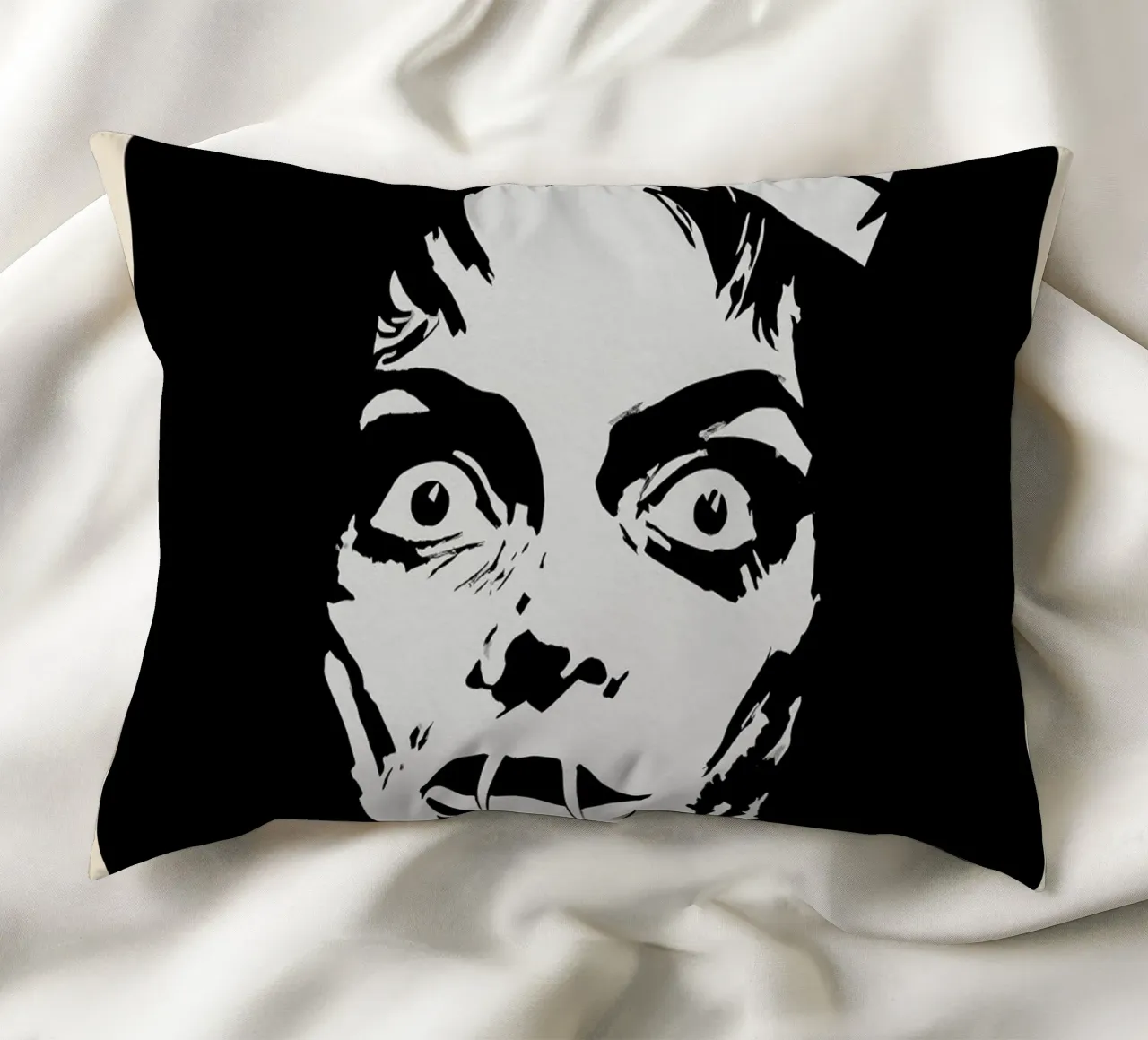 Black Sunday cuscino da TheArtstudio