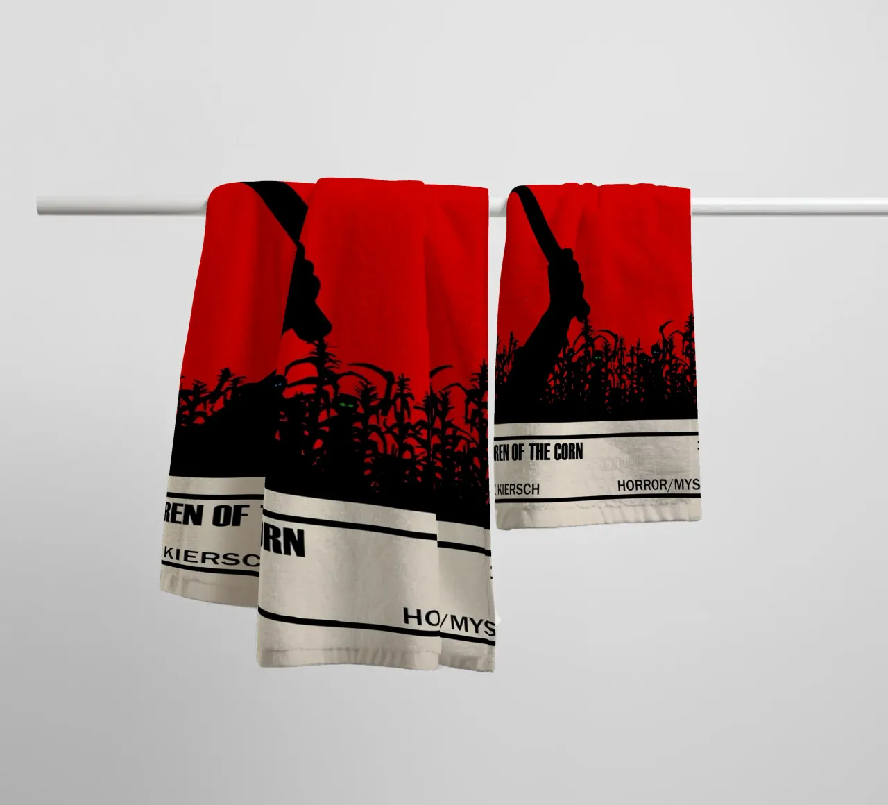 Children of the Corn asciugamano da bagno da TheArtstudio