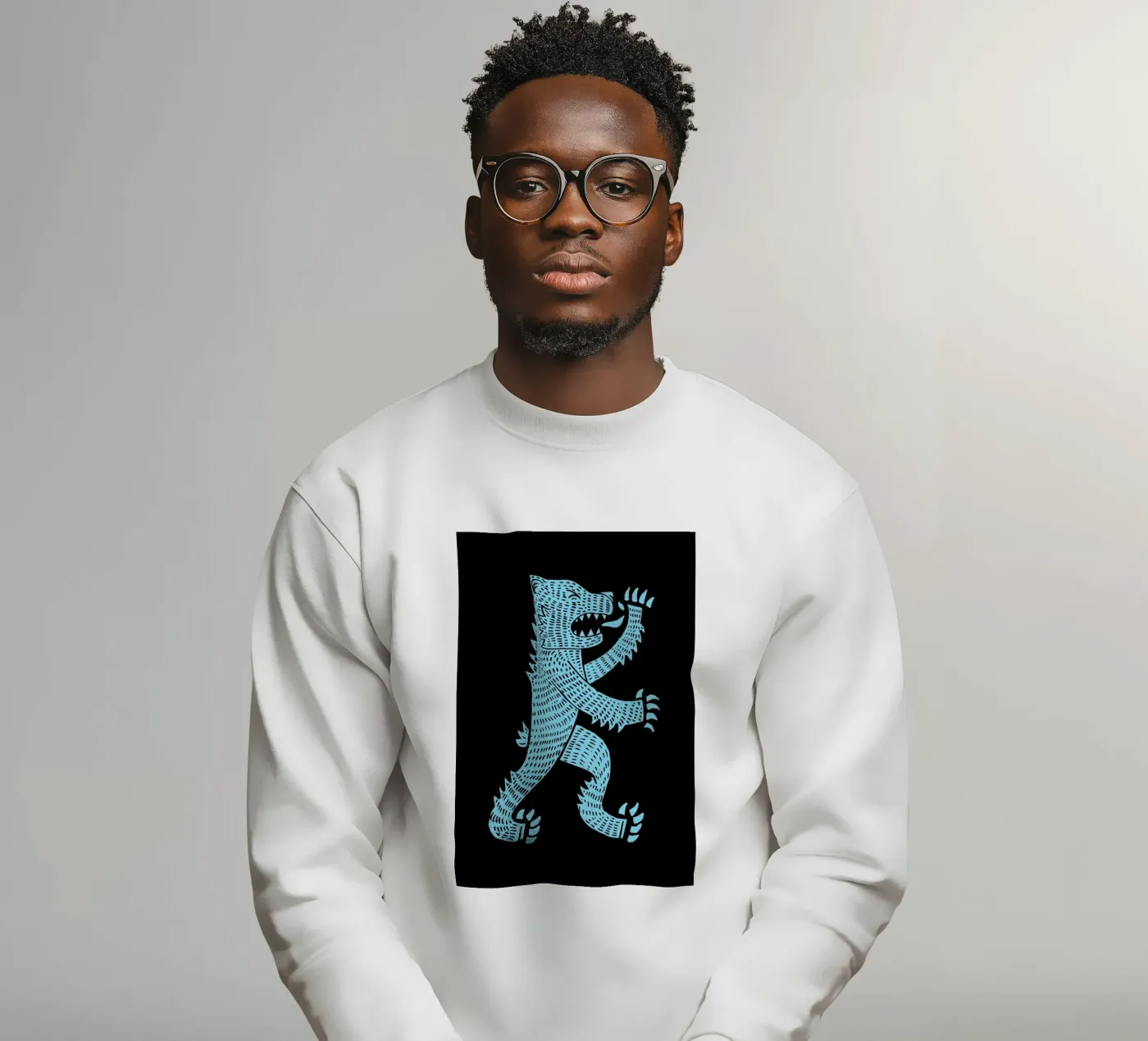 Bear sweatshirt van Matthew Taylor Wilson