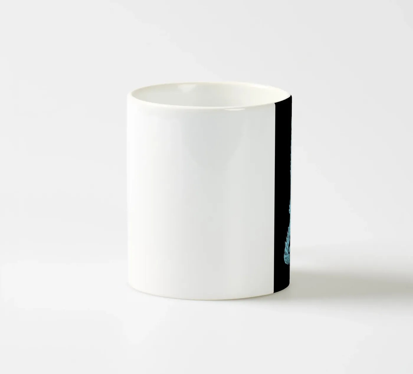 Bear tazza in ceramica da Matthew Taylor Wilson