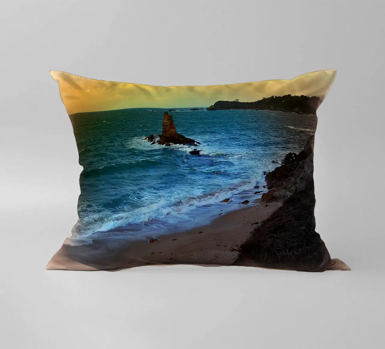 FAA147 decorative cushion by Thierry vobmann photography