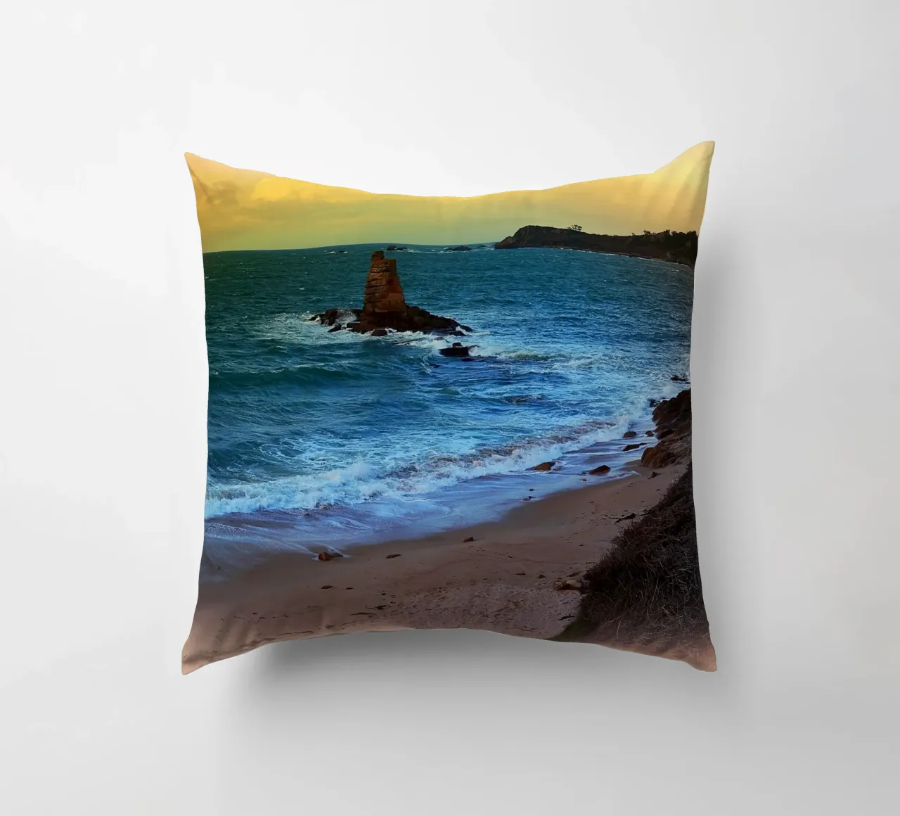 FAA147 decorative cushion by Thierry vobmann photography