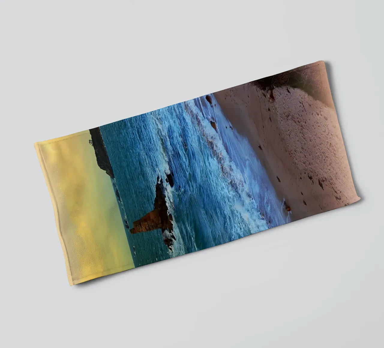 FAA147 towel by Thierry vobmann photography