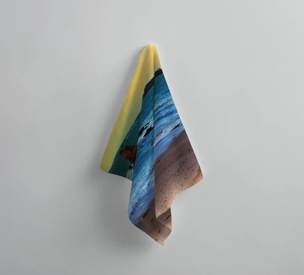 FAA147 towel by Thierry vobmann photography