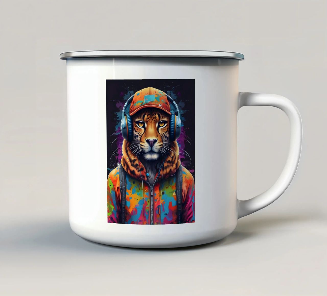 Leopardo in cuffia tazza in smalto da MakArena