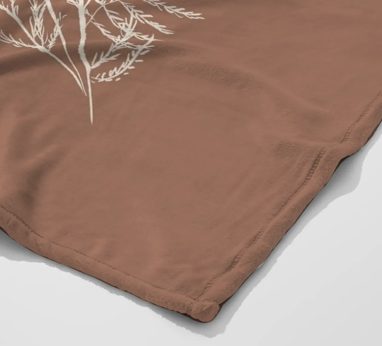 Acacia Branch Mocha Mousse coperta in pile da anisillustration