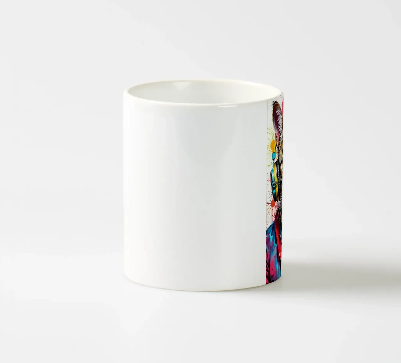 Gatto in cuffia tazza in ceramica da MakArena