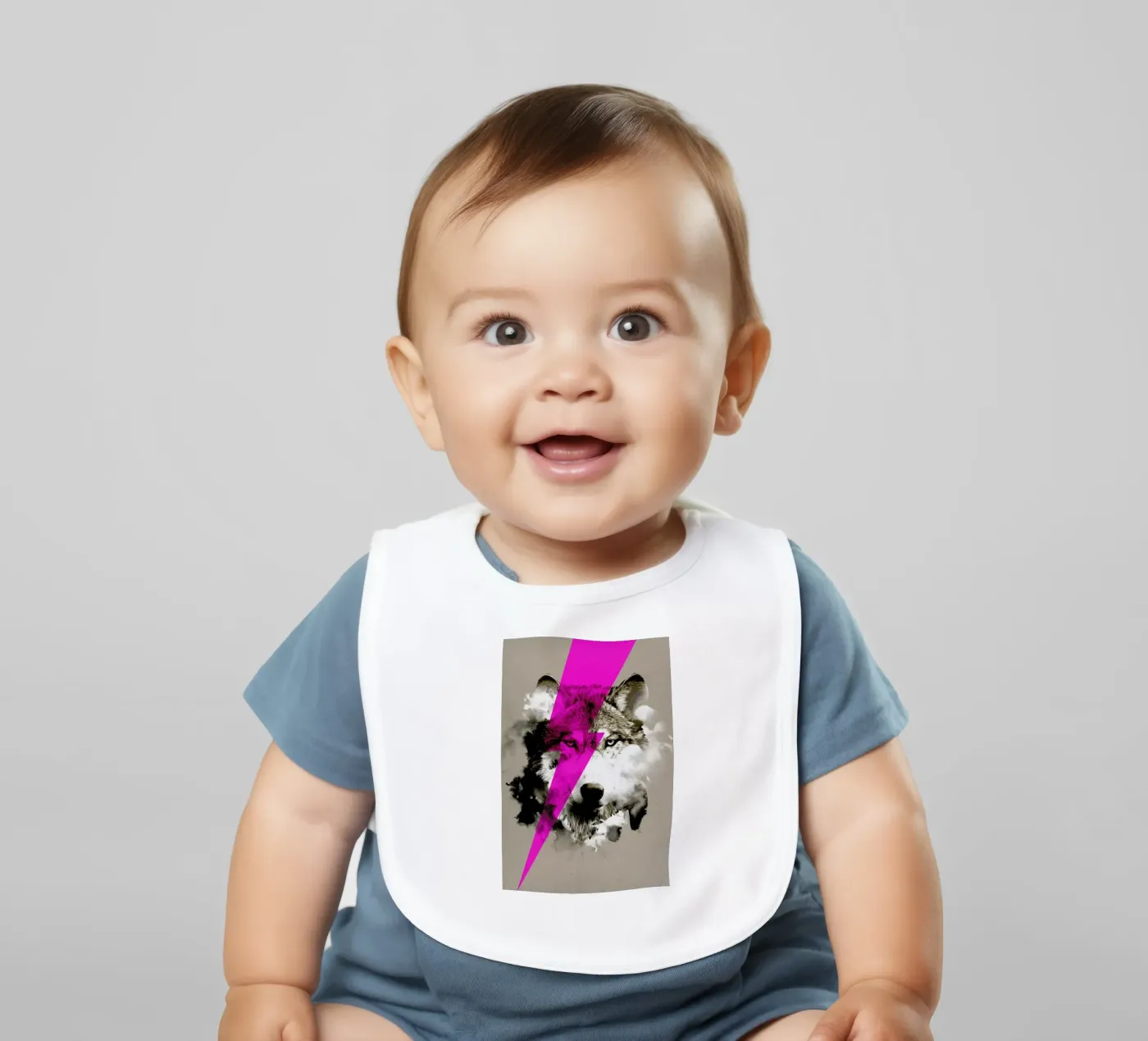 Wolf rocks Babylätzchen von Róbert Farkas