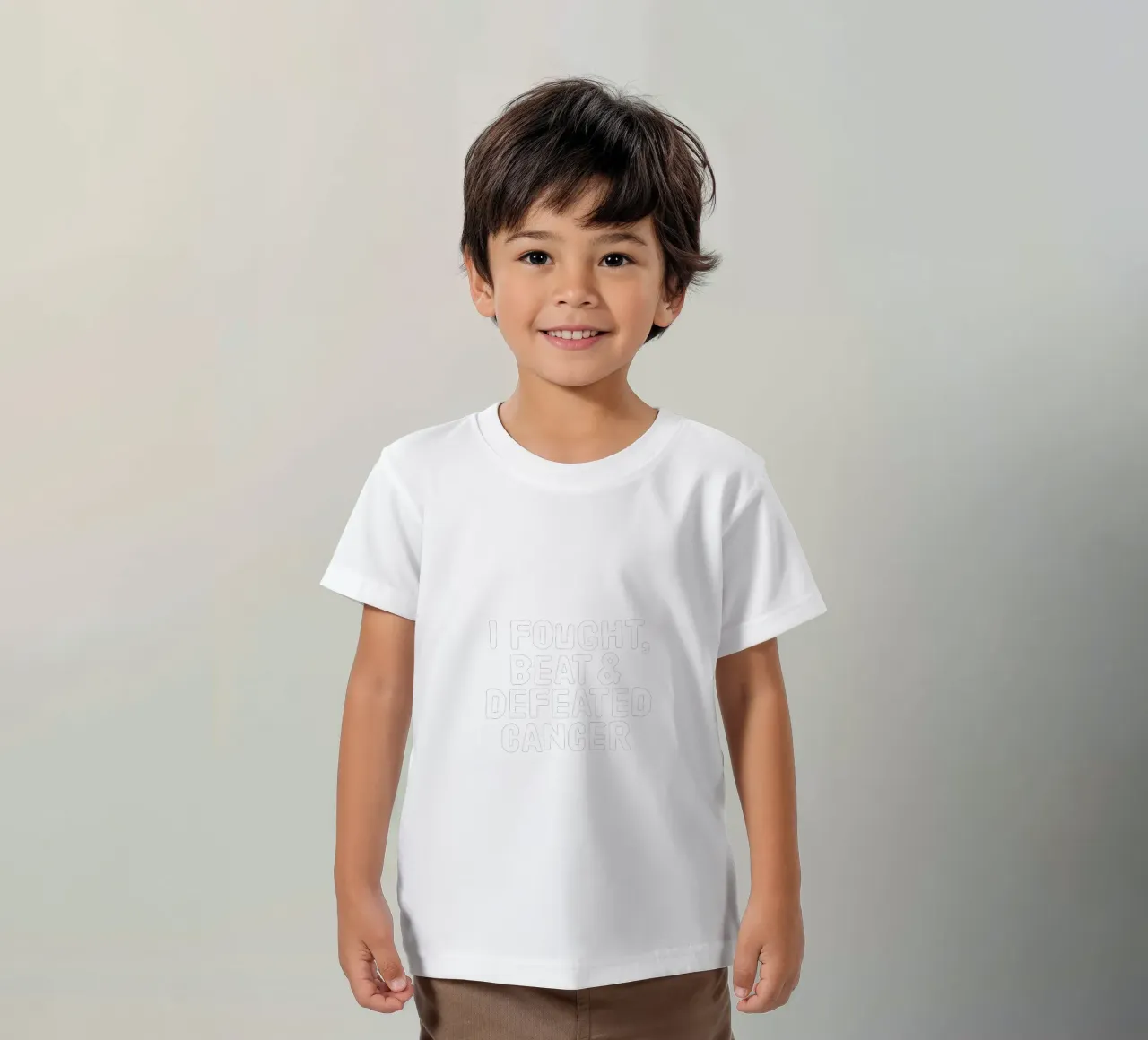 I fought, beat and defeated cancer t-shirt bambini da happieeagle