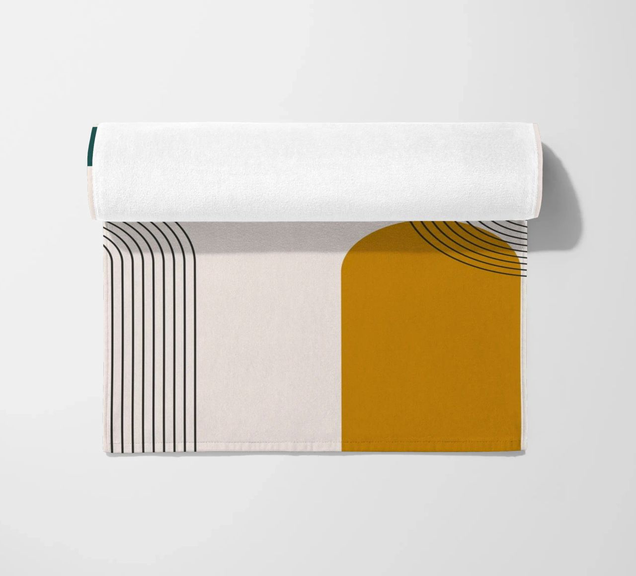 Design astratto dalle linee boho telo mare da Whole©
