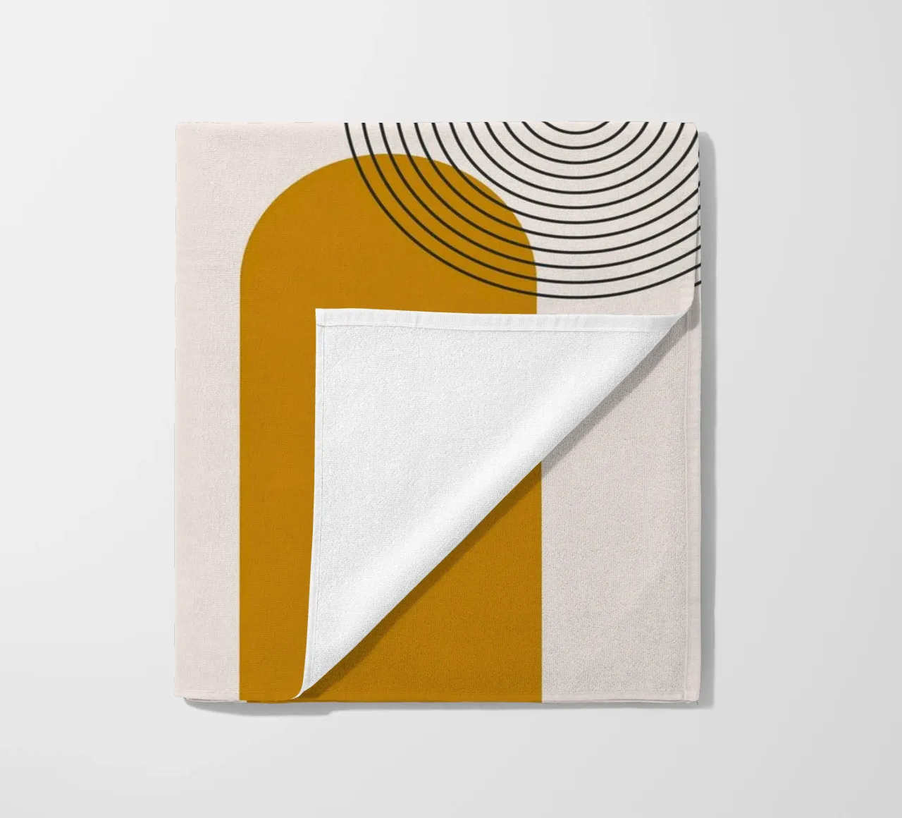 Design astratto dalle linee boho telo mare da Whole©