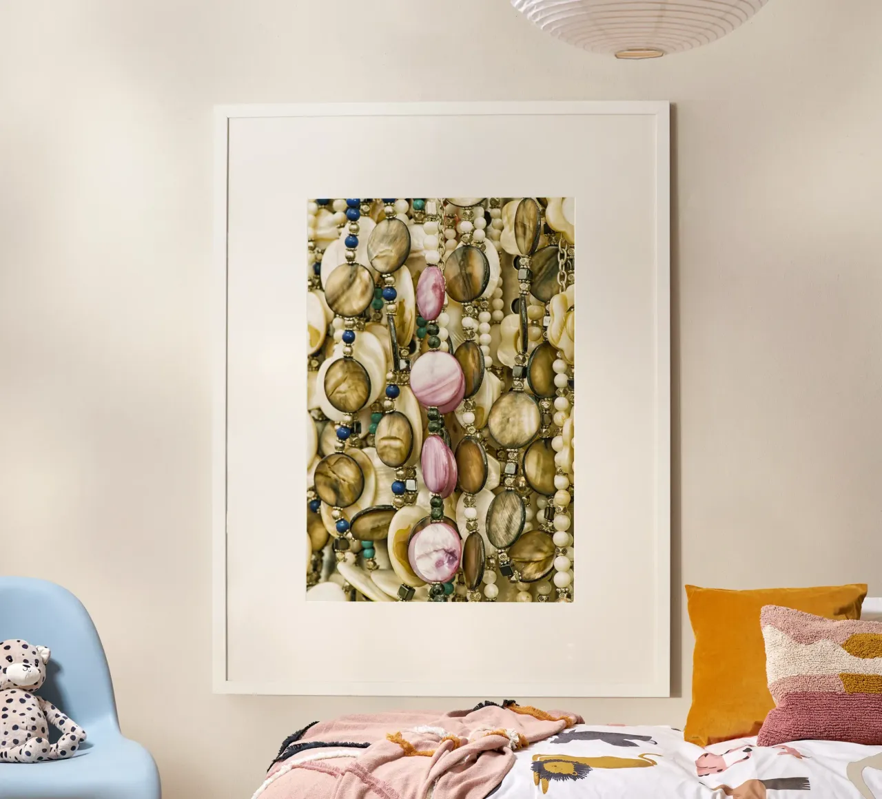 Necklaces – Timeless Elegance with Natural Radiance poster da Curious Collections by Marielle Leenders