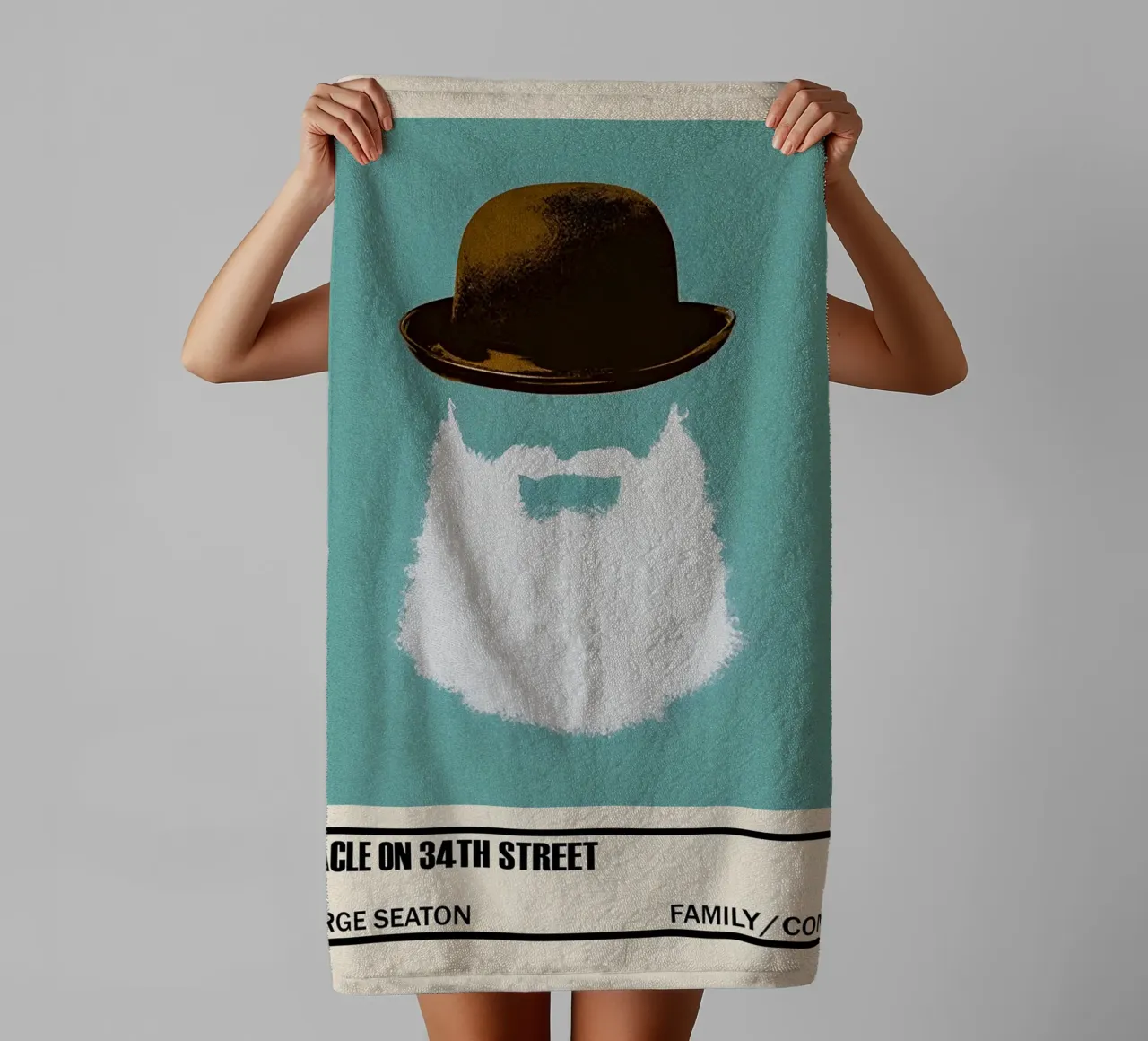 Miracle on 34th Street asciugamano da bagno da TheArtstudio
