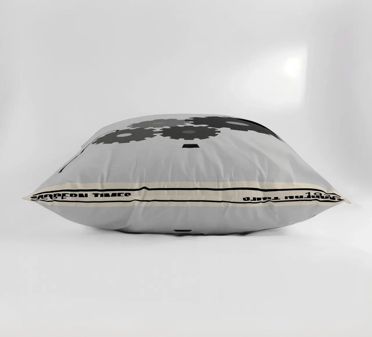 Modern Times cuscino da TheArtstudio