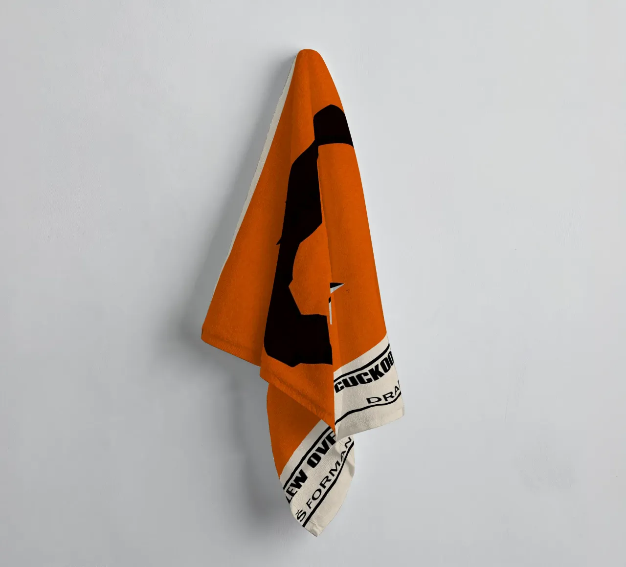 One Flew Over the Cuckoo_s Nest asciugamano da bagno da TheArtstudio