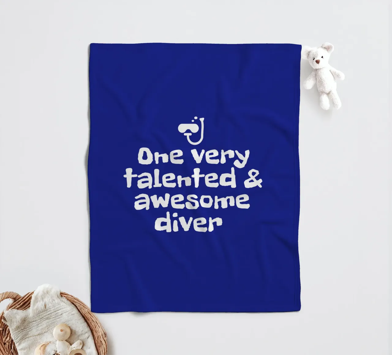 One very talented and awesome diver coperta in pile da happieeagle