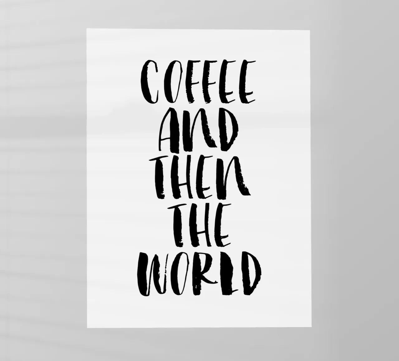 Caffè e poi il mondo in bianco e nero pellicola backlit da THE MOTIVATED TYPE