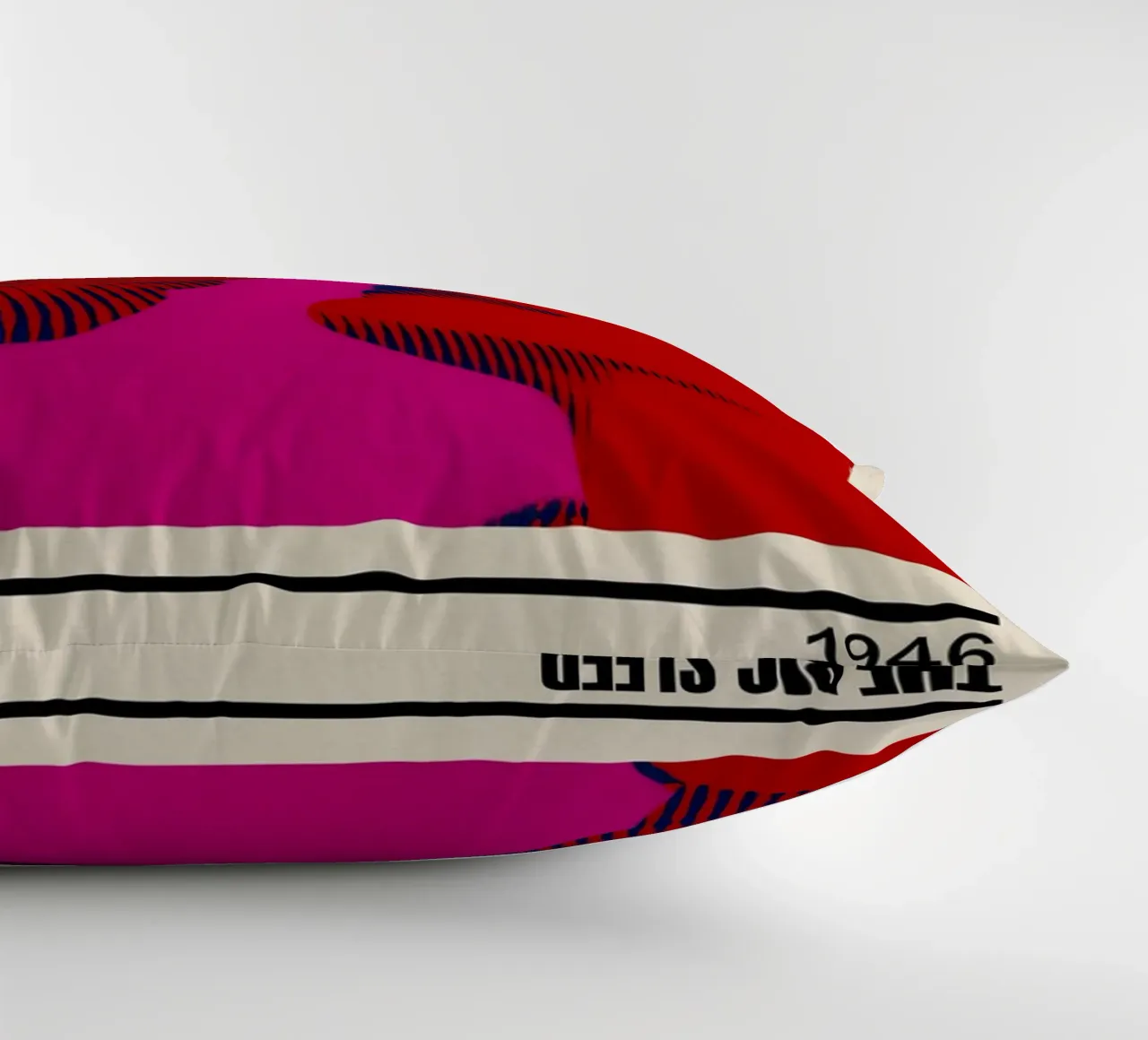 The Big Sleep cuscino da TheArtstudio