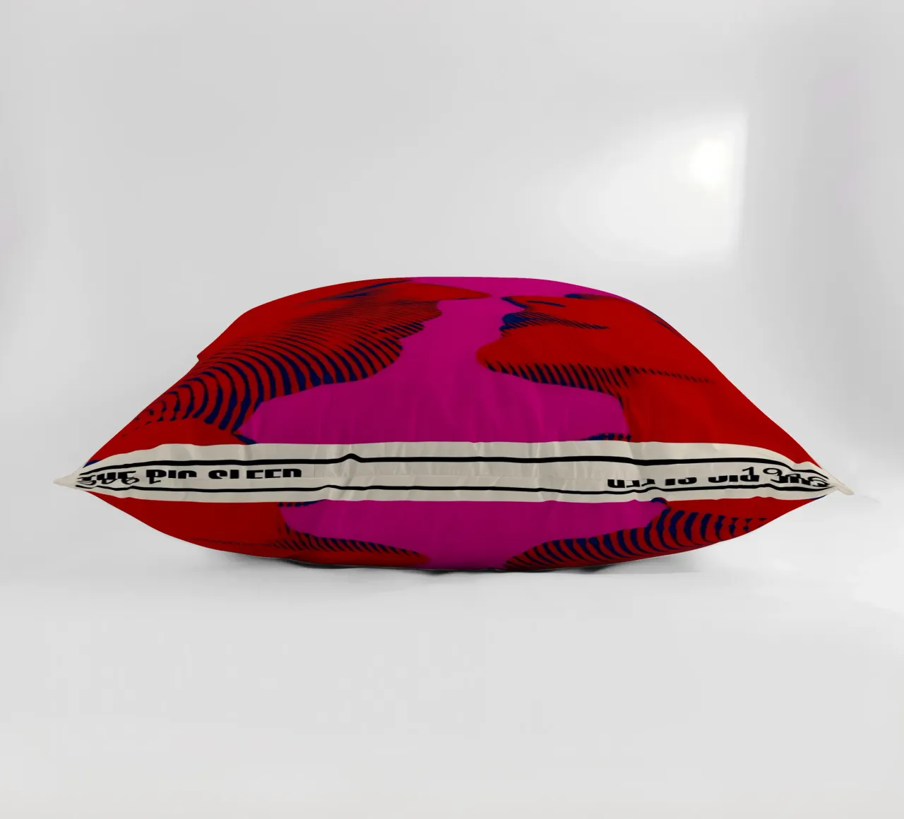 The Big Sleep cuscino da TheArtstudio